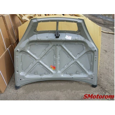 Капот двигателя