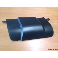 Заглушка переднего бампера